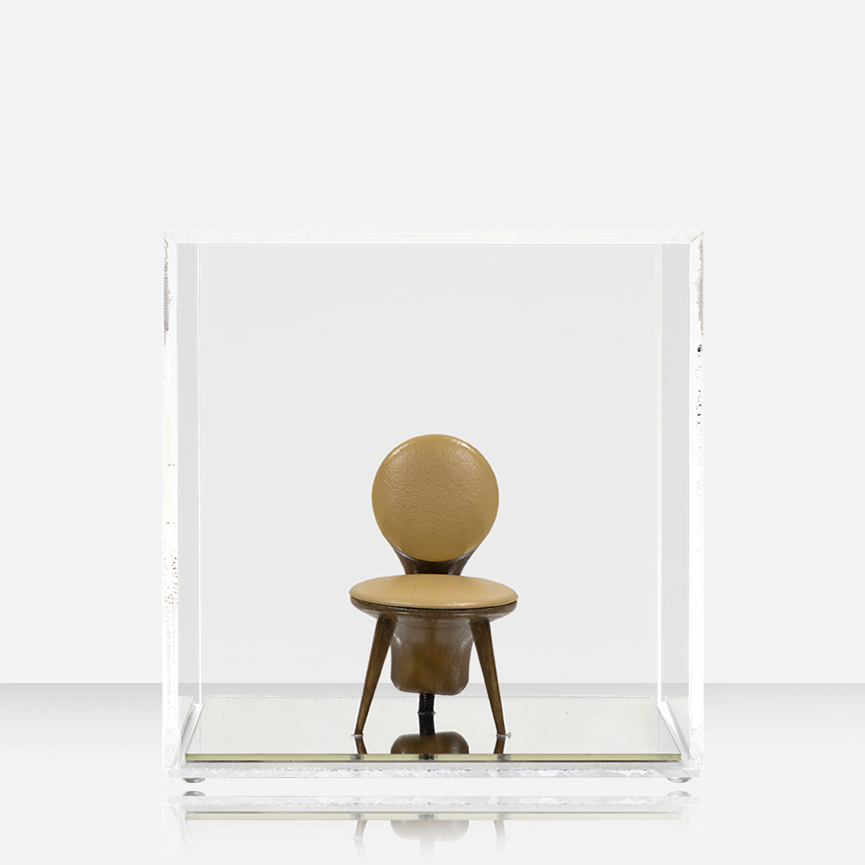 Mini Cadeira Ivi - 15x15 cm | Petit Mobilier