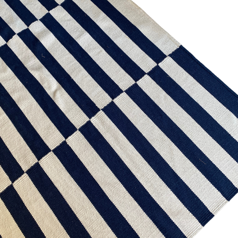 Tapete Geométrico - 305x243 cm