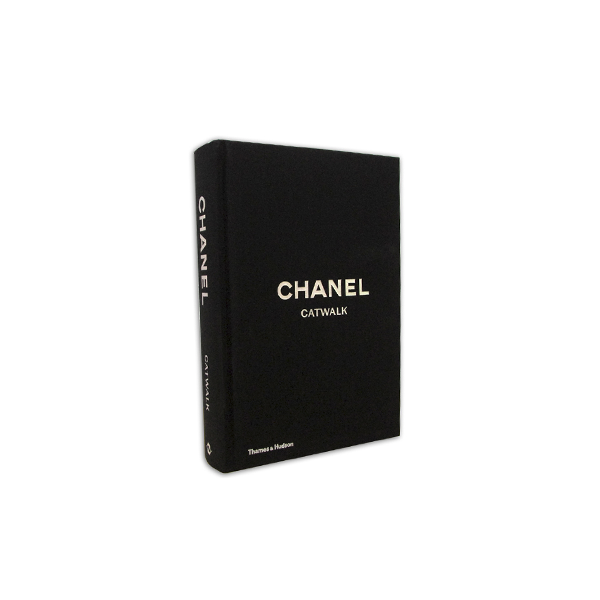 Livro Decorativo - Chanel Catwalk